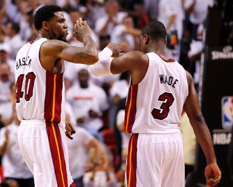 Yabo Sports-今晨社区盾焦点战；迈阿密热火绝杀压哨；更衣室稳定；赛季目标并未改变的简单介绍-Yabo Sports